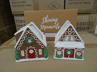 Partylite - p93834 - gingerbread village tealight holder pair (192x) - afbeelding 1 van  4