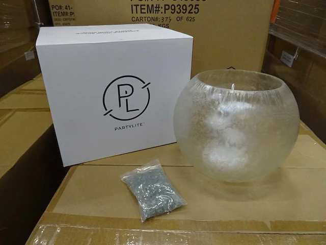 Partylite - p93925 - crystalline hurricane (48x) - afbeelding 1 van  7