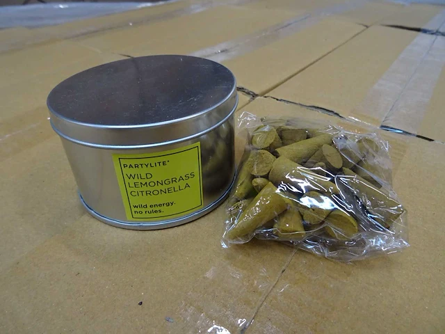 Partylite - p93m811 - wild lemon grass citronella incense cones (480x) - afbeelding 1 van  2
