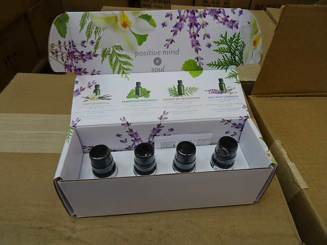 Partylite - p95710e - daily calm + relax sampler essential oil & pure fragrance (96x) - afbeelding 2 van  3