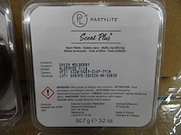 Partylite - shy29 - mulberry scent plus heart melts (300x) - afbeelding 2 van  3