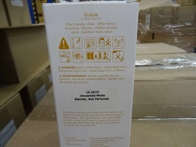 Partylite - ul3610 - white unscented glolite pillar candle (90x) - afbeelding 2 van  3