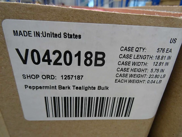 Partylite - v042018b - peppermint bark tealight (2880x) - afbeelding 1 van  3