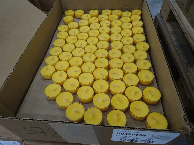 Partylite - v042040b - honey apple cake bulk tealight (2880x) - afbeelding 1 van  2