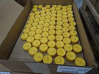 Partylite - v042040b - honey apple cake bulk tealight (2880x)