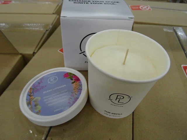 Partylite - wr12142 - ocean lavender candle refill (400x) - afbeelding 2 van  4