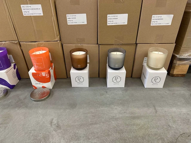 Partylite geurkaars - mix (224x) - afbeelding 4 van  5