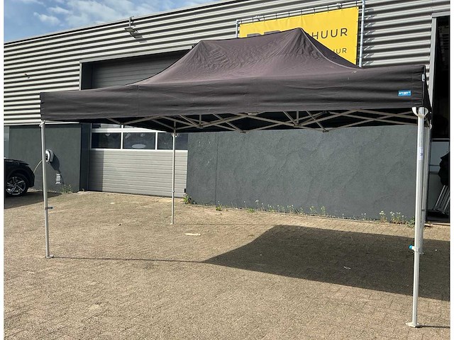 Partytent ‘4,5x3’ - afbeelding 1 van  8