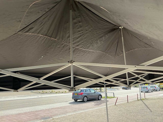Partytent ‘4,5x3’ - afbeelding 6 van  8