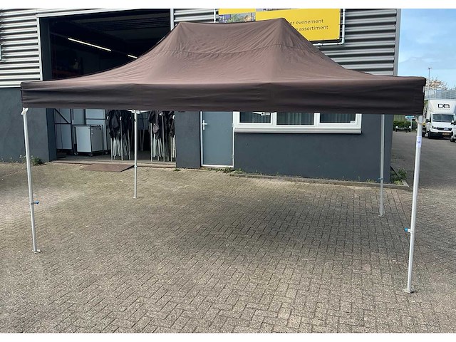 Partytent ‘4,5x3’ - afbeelding 1 van  7