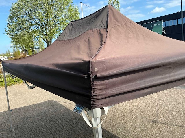 Partytent ‘4,5x3’ - afbeelding 3 van  7