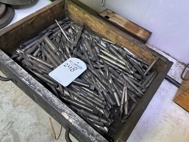 Paryij boren - afbeelding 4 van  4