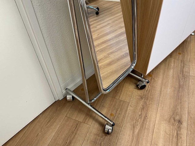 Pas spiegel - afbeelding 3 van  3