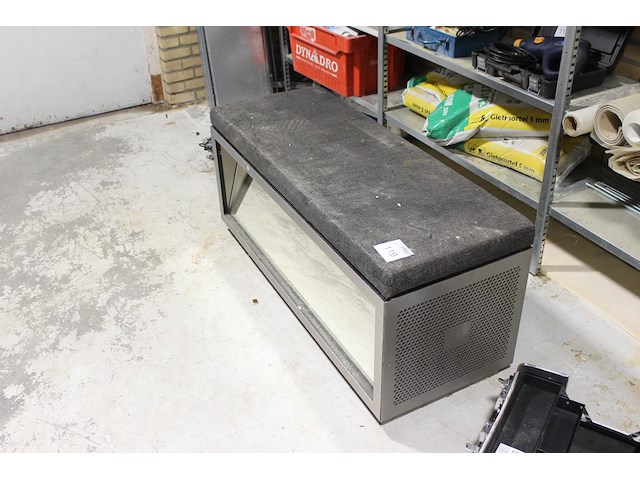 Pasbankje met spiegel . afm. 120 x 45 x 53 cm. - afbeelding 2 van  2