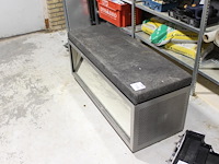 Pasbankje met spiegel . afm. 120 x 45 x 53 cm. - afbeelding 2 van  2