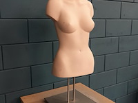 Pasbuste op zware voet - afbeelding 3 van  5