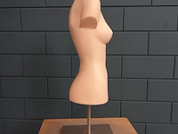 Pasbuste op zware voet - afbeelding 5 van  5