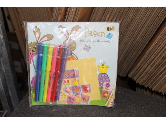 Pasknutselboekje 1x in ds y - afbeelding 1 van  3