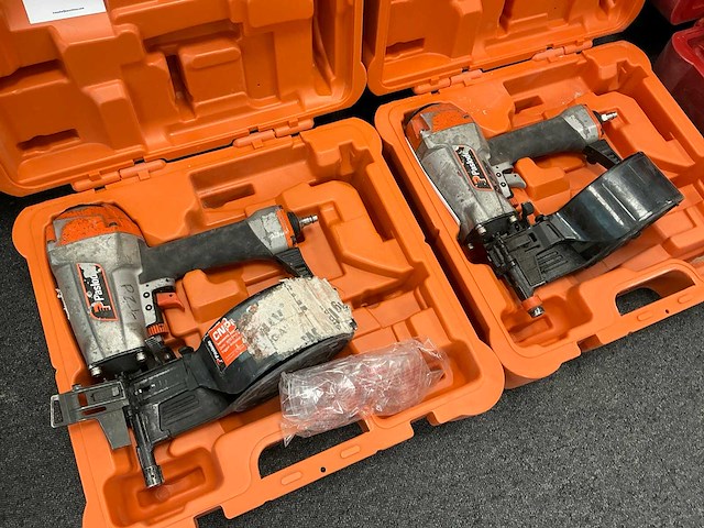 Paslode cnp65.1 pneumatische tacker (2x) - afbeelding 1 van  5