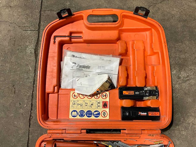 Paslode im250ii spijkerpistool - afbeelding 8 van  10