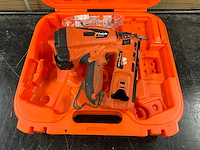 Paslode im65a f16 lithium accu tacker - afbeelding 1 van  2