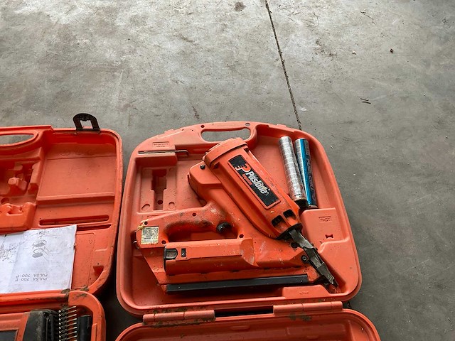Paslode pulsa 700 p tacker - afbeelding 10 van  10