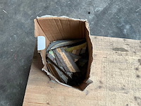 Paslode verschillende papiergebonden stripspijkers - afbeelding 1 van  2