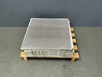 Pastorelli - kermos quartz fume qd - 60 x 60 cm - vloertegel - 7,2m2 - afbeelding 1 van  7