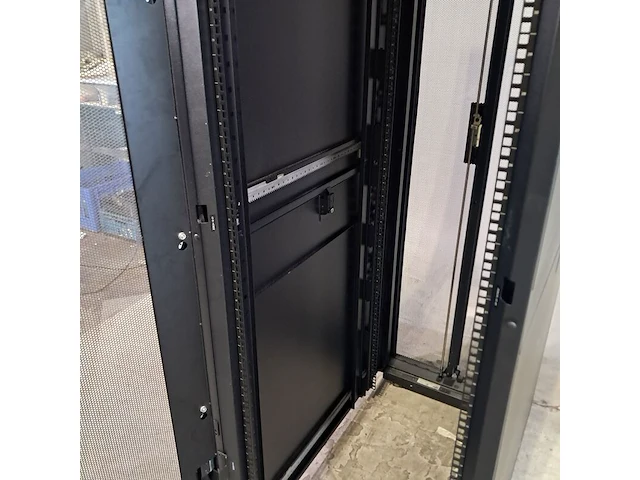 Patchkast, apc, e242296 - afbeelding 7 van  12