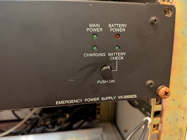 Patchkast met audio-apparatuur, varicon - afbeelding 24 van  30