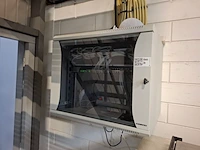 Patchkast met inhoud gigamedia