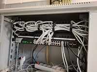 Patchkast met inhoud gigamedia - afbeelding 3 van  5