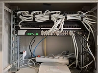 Patchkast met inhoud gigamedia - afbeelding 4 van  5
