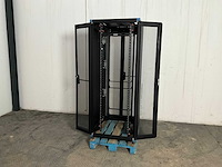 Patchkast - afbeelding 6 van  10