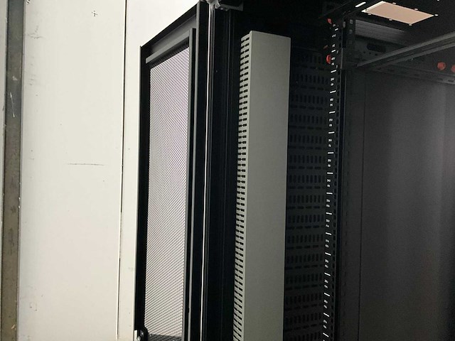 Patchkast - afbeelding 10 van  10