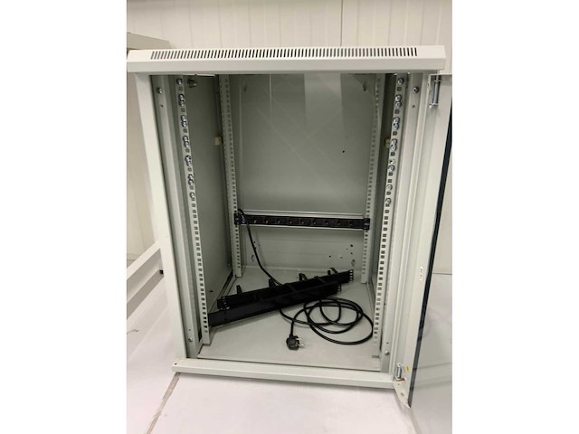 Patchkast - afbeelding 4 van  5