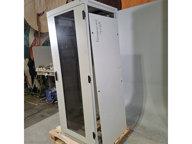 Patchkast - afbeelding 4 van  9