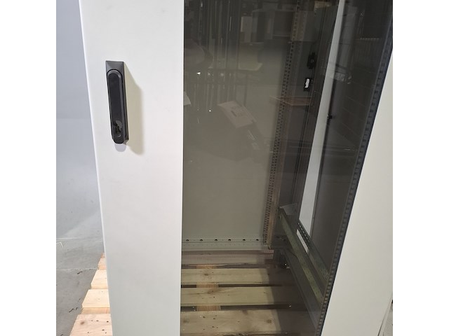 Patchkast - afbeelding 9 van  9