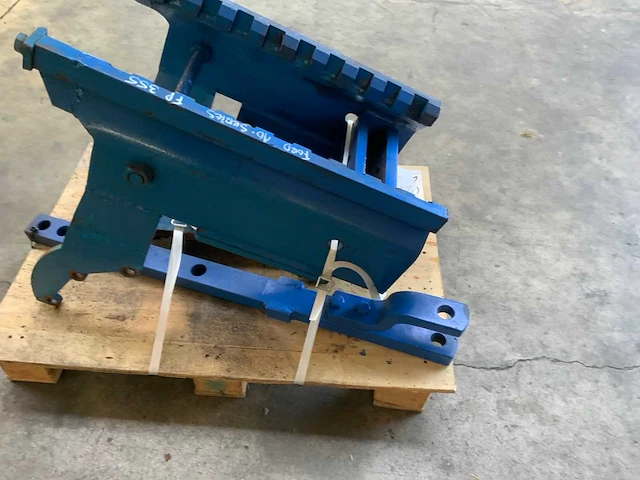 Pateer trekhaak ford 10 serie - afbeelding 4 van  9
