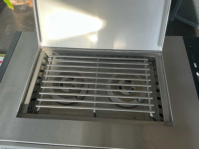Patton two burner barbecue - afbeelding 8 van  9