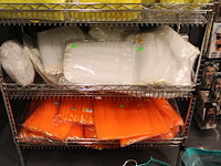Pattycoats in diverse kleuren in winkelrek, incl. winkelrek afm. 90 x 46 x 130 cm. - afbeelding 3 van  3