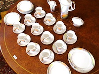 Paul wunderlich voor rosenthal. theeservies uit de mythos-serie. jaren 80/90. - afbeelding 4 van  5