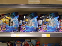 Paw patrol producten op drie schappen, 30 stuks. - afbeelding 2 van  4