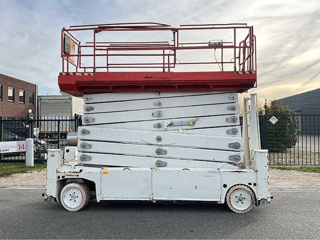 Pb - s225-12es - hoogwerker werkhoogte 22,5 meter, bj 2011 - afbeelding 23 van  34