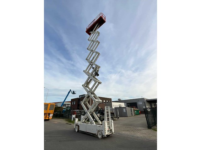 Pb - s225-12es - hoogwerker werkhoogte 22,5 meter, bj 2011 - afbeelding 10 van  34