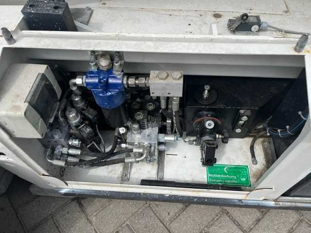 Pb lift s151-12e schaarhoogwerker - afbeelding 7 van  8