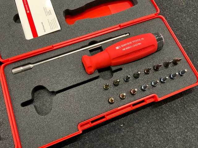 Pb swiss tool pb 9320 b3 moment schroevendraaier gereedschap set - afbeelding 2 van  5
