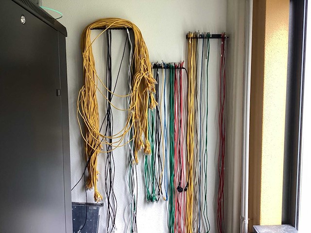 Pc- & netwerkkabel - afbeelding 1 van  2