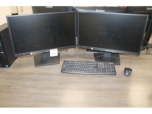 Pc opstelling acer met 8 gb intern geheugen, 238 gb harde schijf met 2 iiyama schermen 23 inch, toetsenbord... - afbeelding 1 van  3