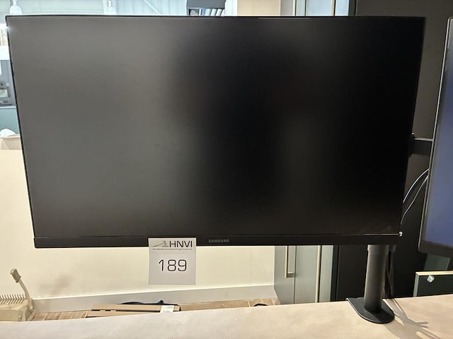 Pc opstelling hp met intel i7 processor, 16 gb intern geheugen, windows 11 pro, 12 gb grafische kaart nvidi... - afbeelding 3 van  9